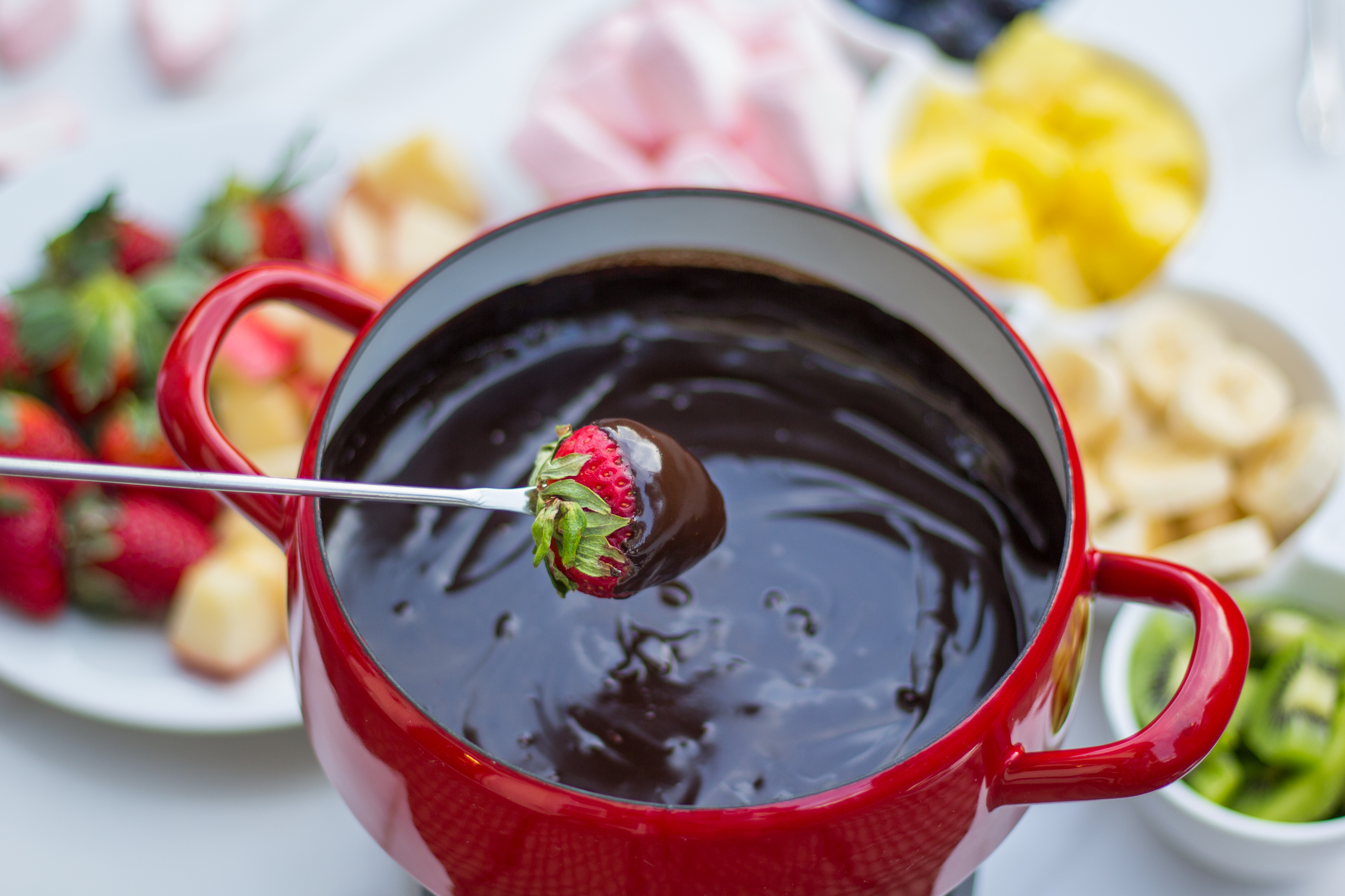 fondue chocolate valentines dessert