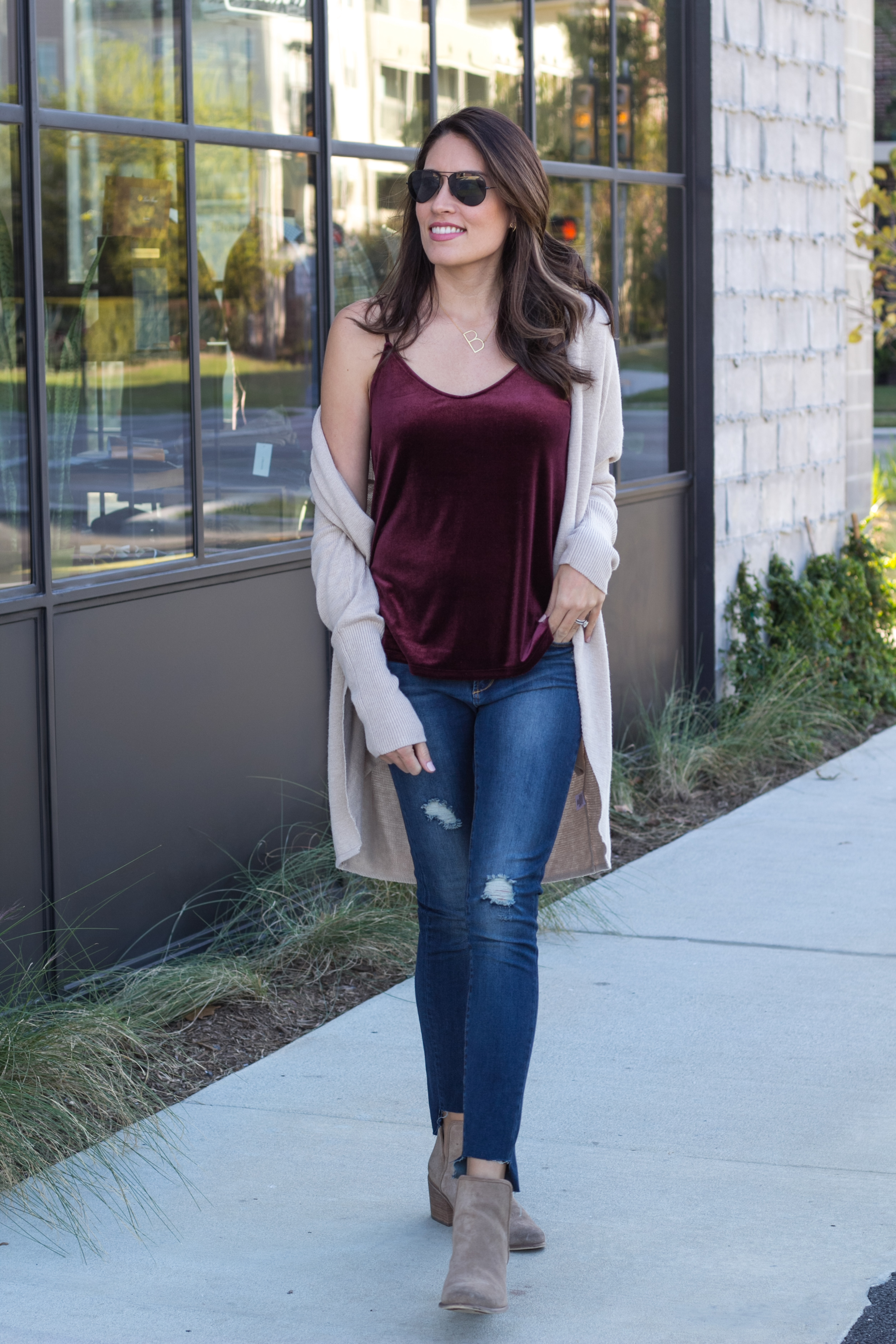 anntaylor velvet cami, laureenlovesDOTcom, fall style, cardigan